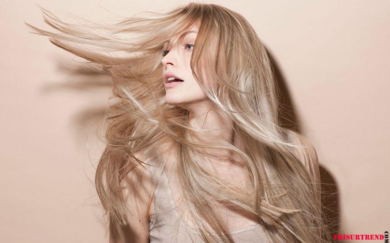 Trendige Lange Blonde Frisuren Mit Schichten